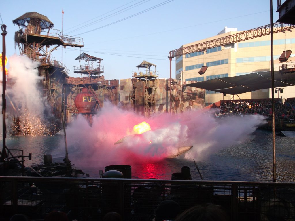 ein-highlight-die-waterworld-show-universal-studios-hollywood